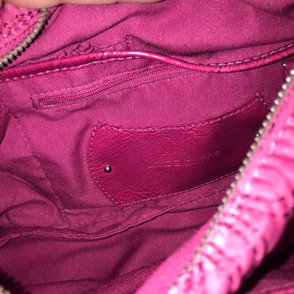 Liz Claiborne mini bag. - Picture 4 of 6